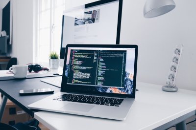 Met vibe coding bouw je als ondernemer je eigen tool